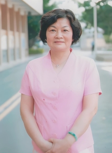 第四任校長黃玉美女士